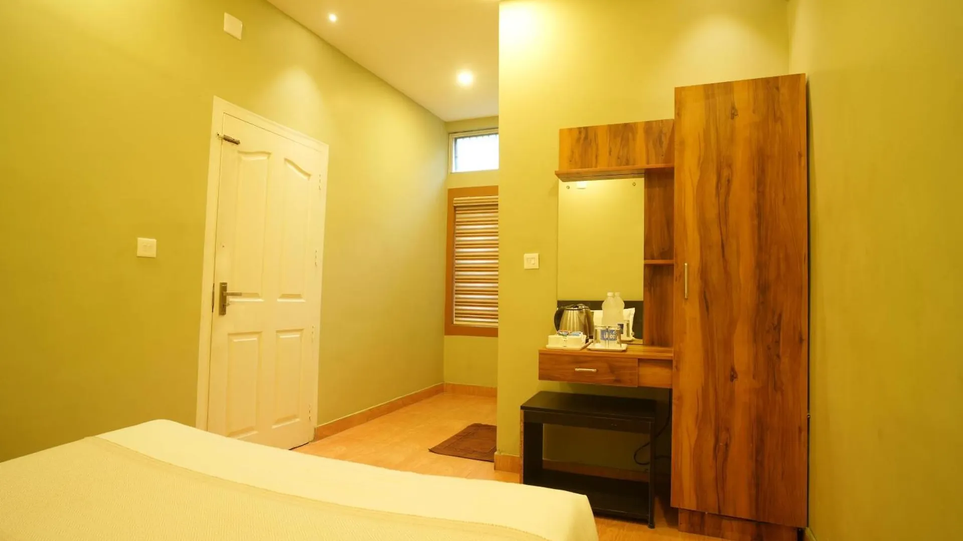 Rasha Residency Hostel Kalpetta