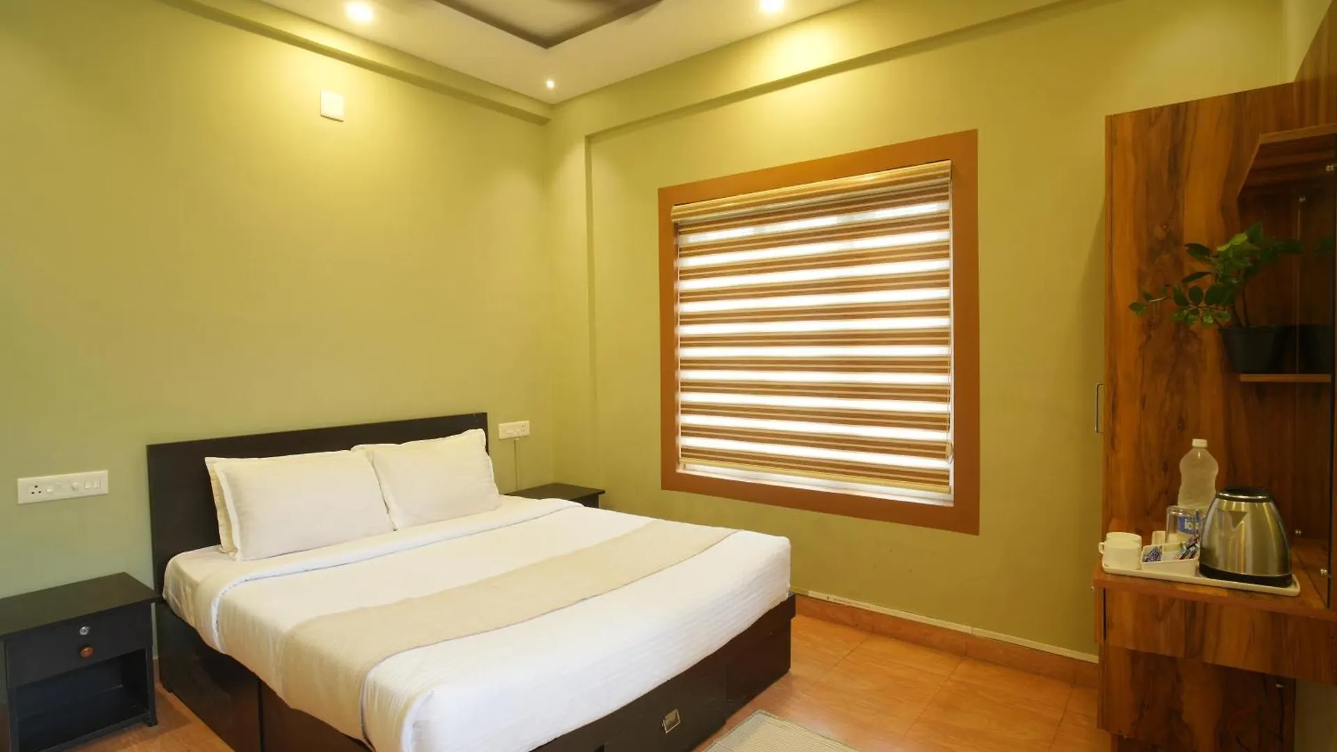 Rasha Residency Hostel Kalpetta