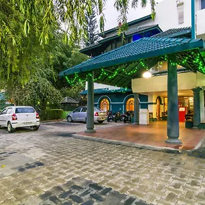 Hotel Haritagiri, Kalpetta